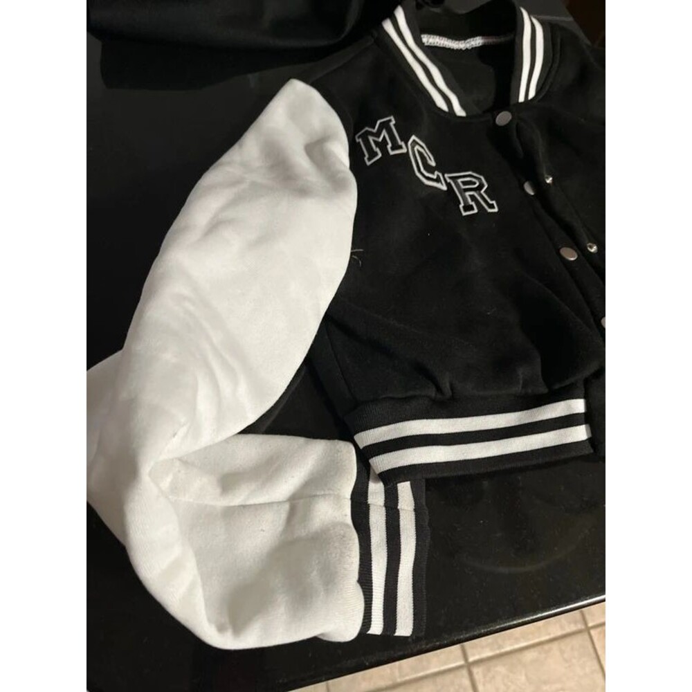 Mcr size medium jacket - Picture 2 of 6